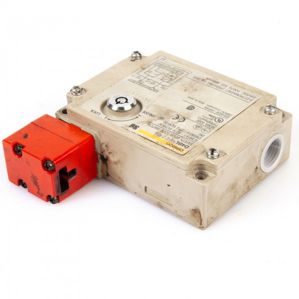 D4BL-2DRG Omron Sicherheitsrelais (gebraucht) Türverriegelung für MacTurn hintere Tür